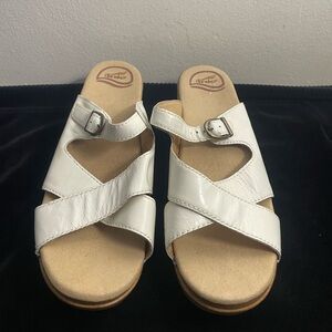 Dansko Women's White Sandals sz 40